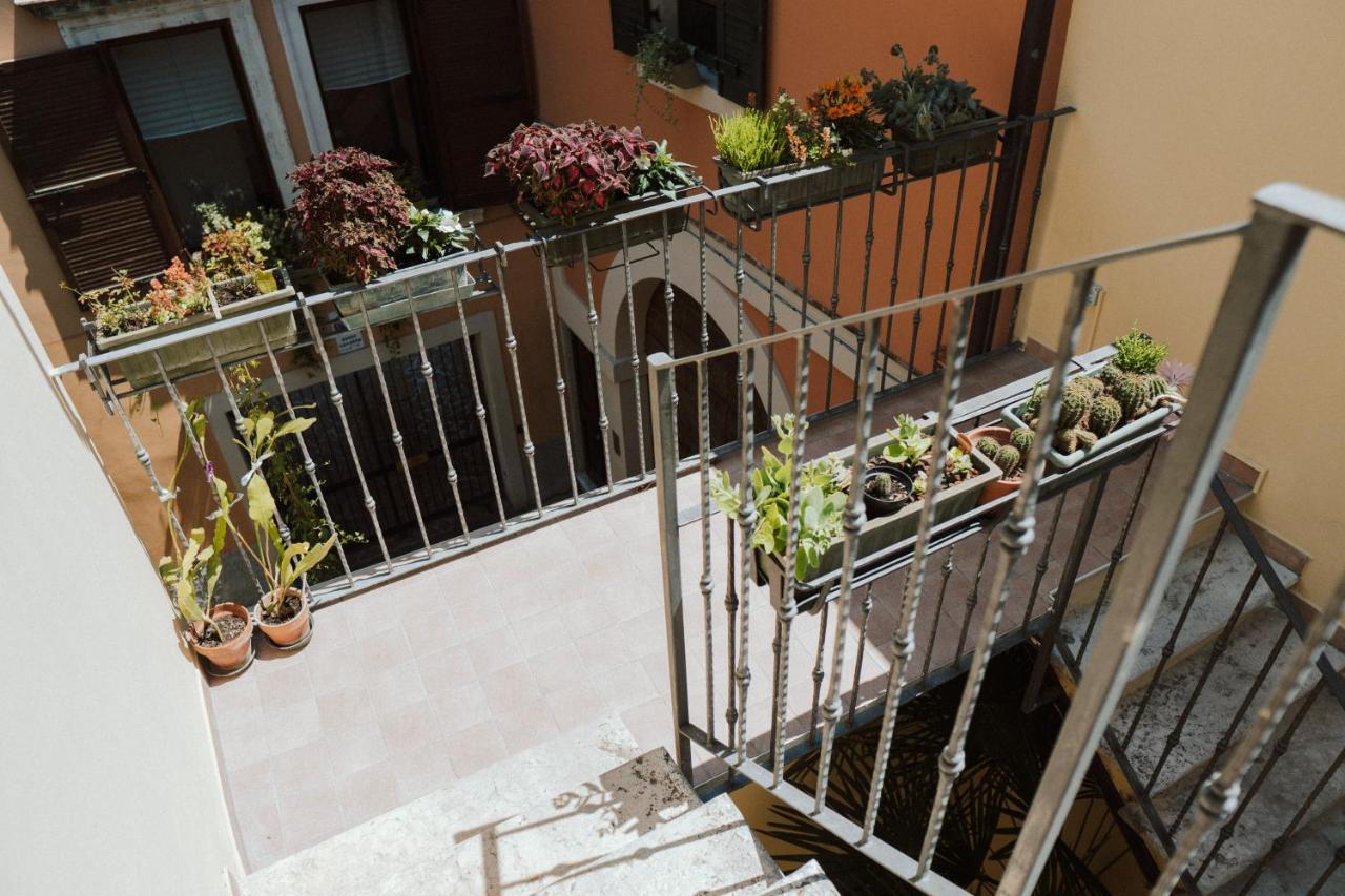 Bed and Breakfast Romeo Giulietta Verona Exterior foto